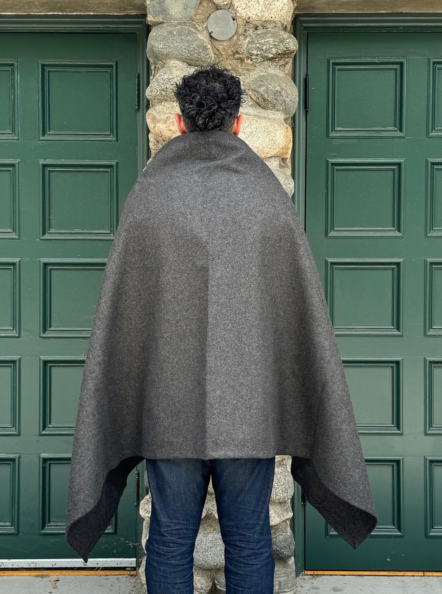 The Pine Mountain Poncho (Charcoal)