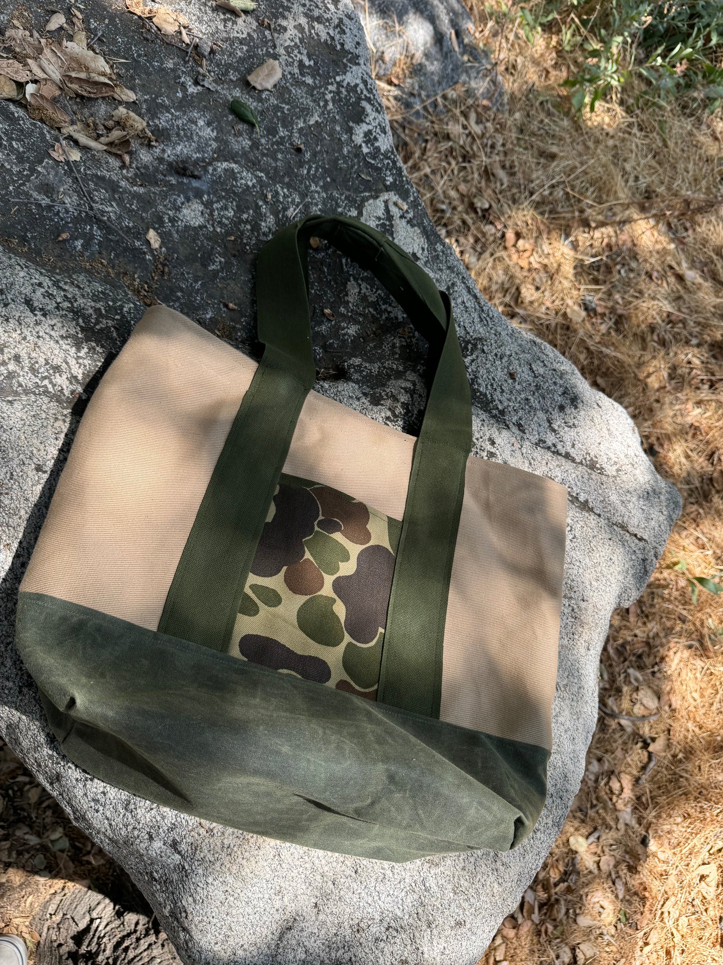 The Gamer (Duck Camo, Twill, Waxed Canvas)