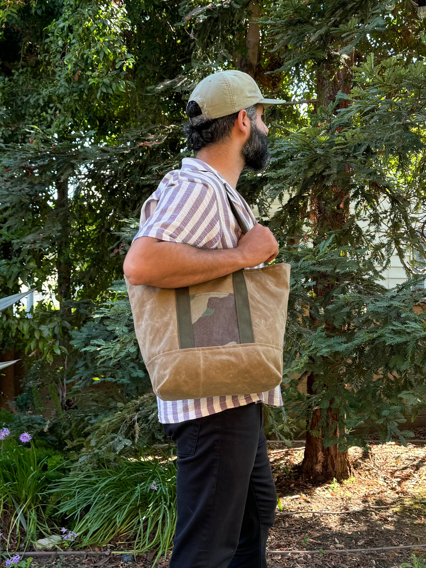 The Gamer (Tan Waxed Canvas/Woodland Camo)